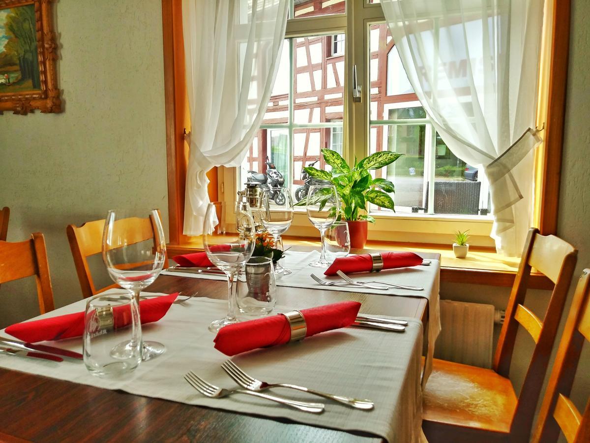 Gasthaus Ochsen Taegerwilen Екстер'єр фото